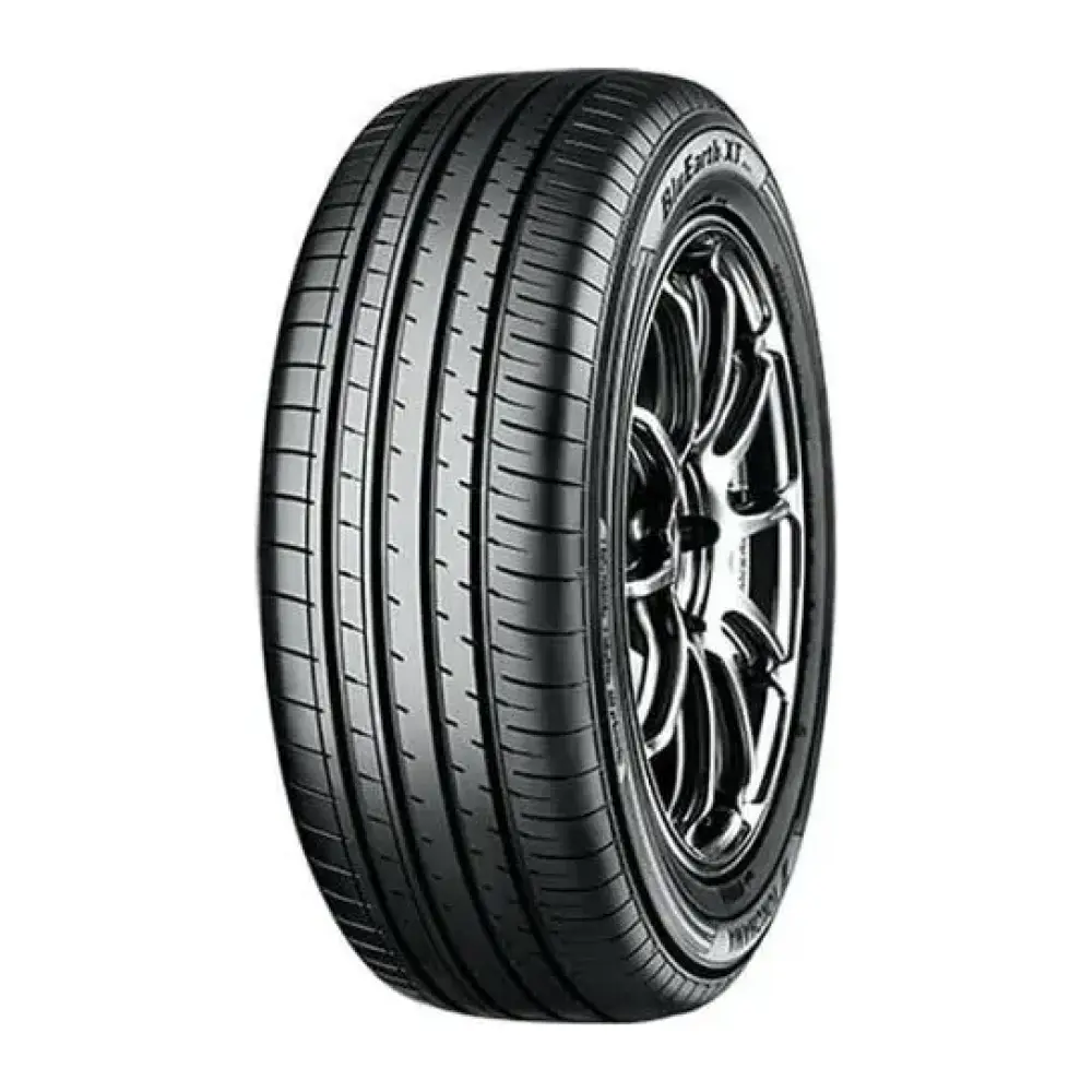 Yokohama Bluearth-XT AE61 235/50 R18 97V