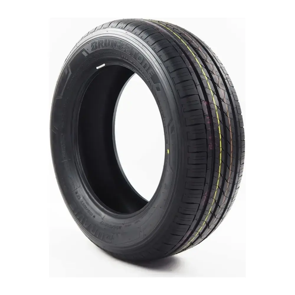 Bridgestone R660A 235/60 R17 109T